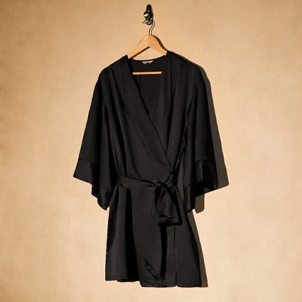 Thirdlove Satin Robe - Black - New